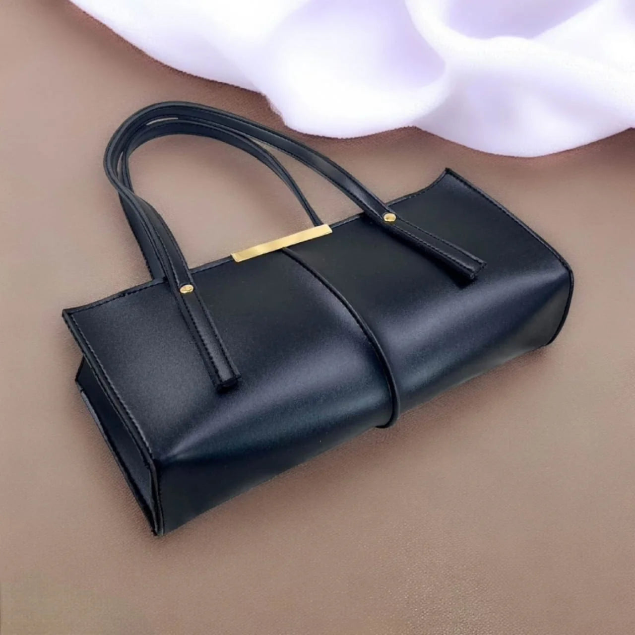 Black Eva Shoulder Bag
