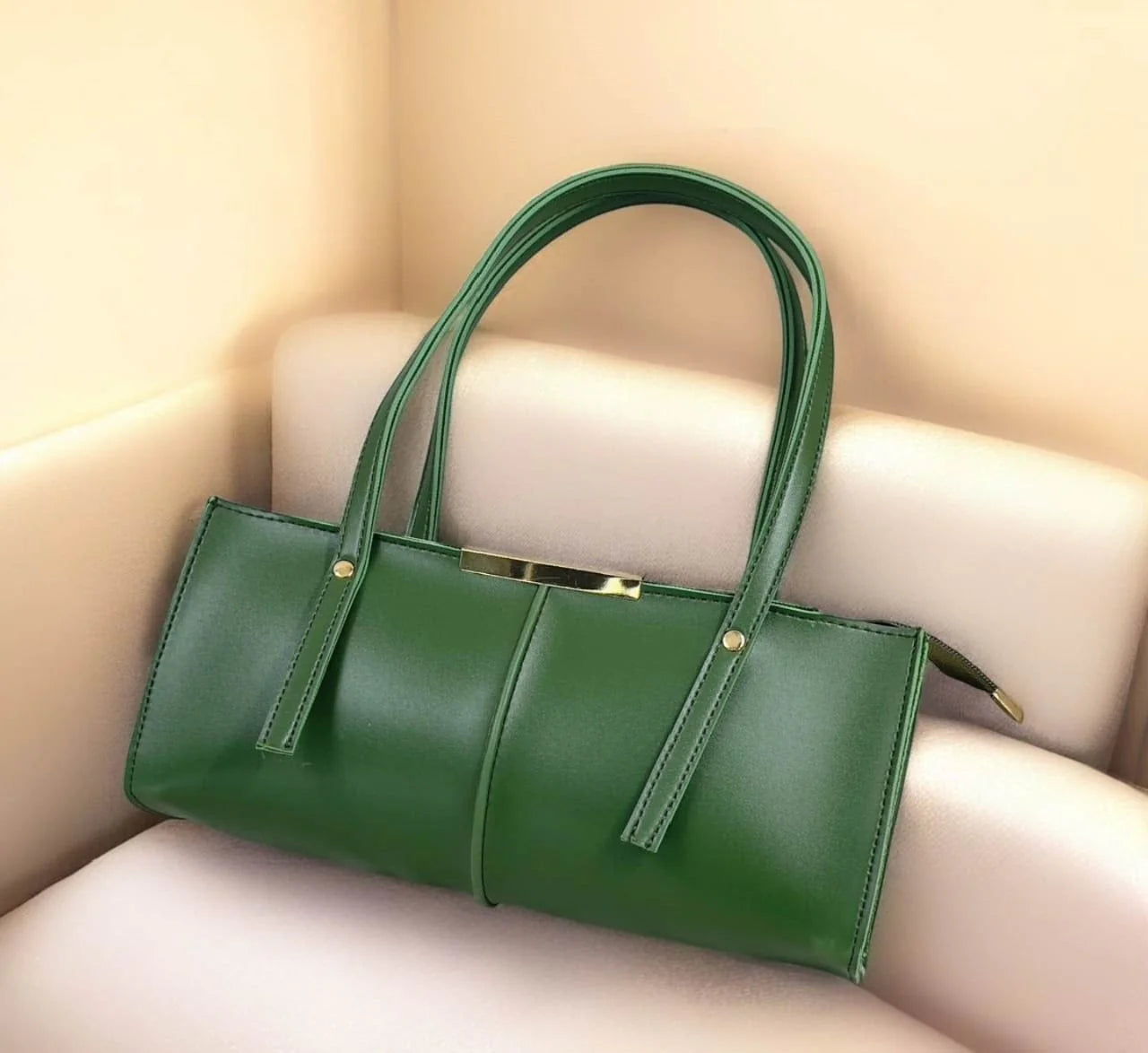 Black Eva Shoulder Bag